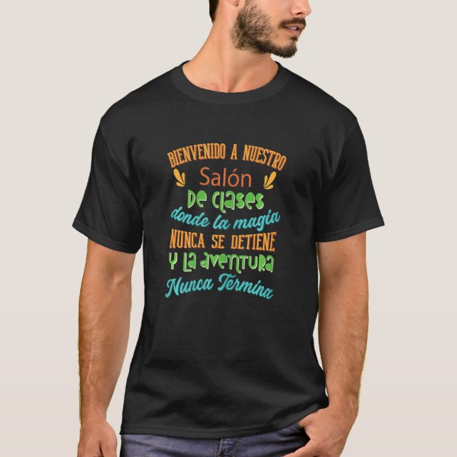 Camiseta Mulheres Bienvenido Cute Bilingual Professora Maes (Frente)