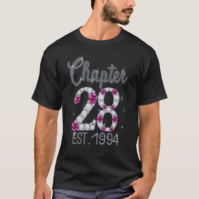 Camiseta Mulheres Capítulo 28 Anos 28 Feliz Aniversário Rap (Frente)
