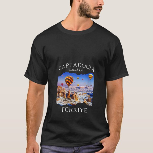 Camiseta Mulheres Cappadocia Turkey Hot Air Balloides Sno (Frente)