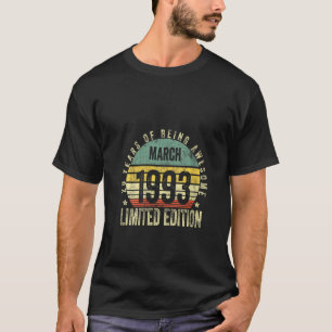 Camiseta Mulheres com 28 anos Março de 1993 Edição limitada
