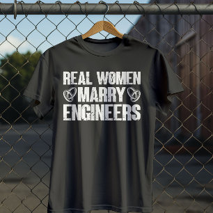Camiseta Mulheres de verdade Engenheiros Casados Engenheiro