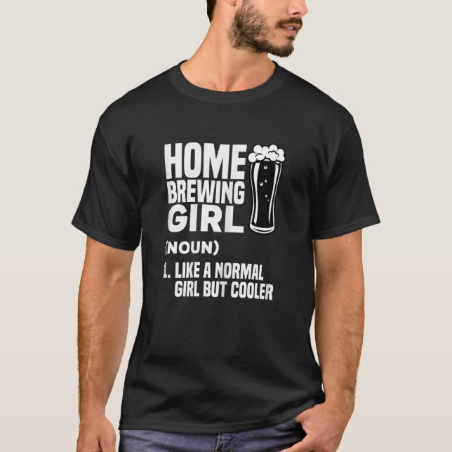 Camiseta Mulheres Em Casa Criando Menina Como Uma Rapariga  (Frente)
