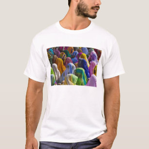 Camiseta Mulheres em saris colorido se reúnem