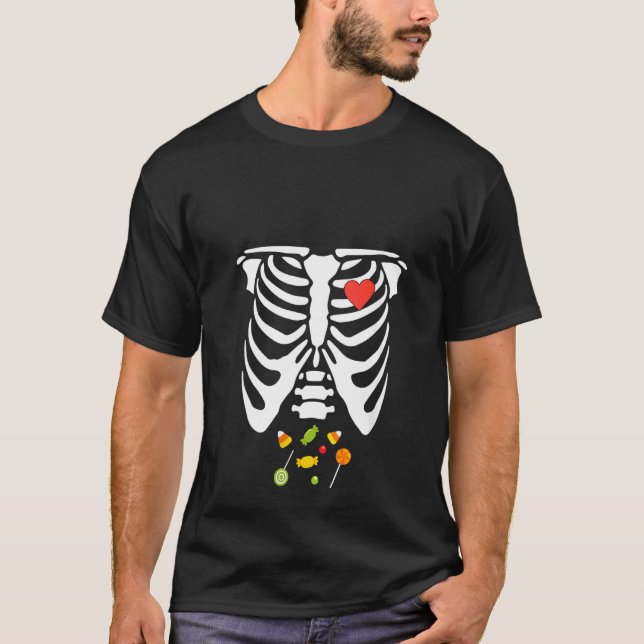 Camiseta Mulheres Esqueleto Rib Cage Halloween Treats Ri (Frente)