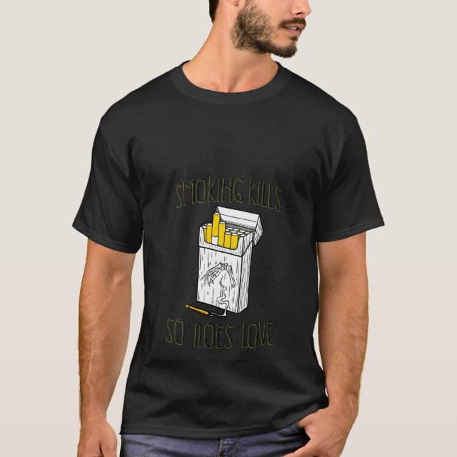 Camiseta Mulheres Fumando Matares Assim Como Ama A Estética (Frente)