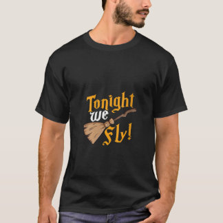 Camiseta Mulheres Hoje À Noite Voamos Com O Truque De Bruxa