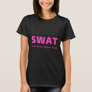 Camiseta Mulheres Inteligentes Contra Trump-Pink Swap Anti-