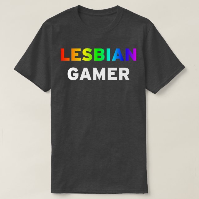 Camiseta Mulheres LGBT LGBT Lésbicas Queer Amando Presente  (Frente do Design)