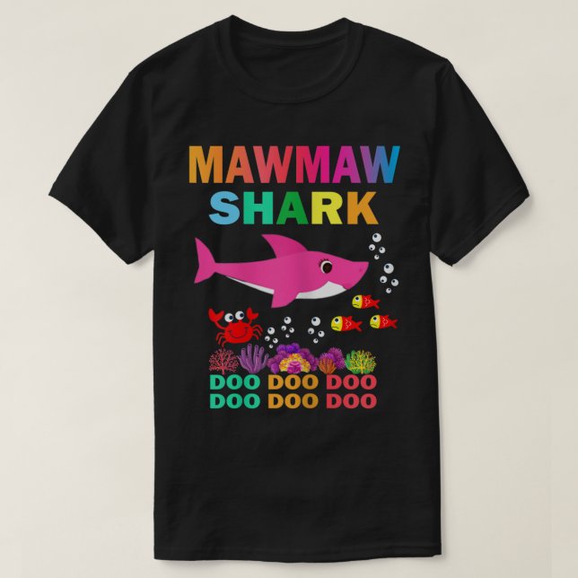 Camiseta Mulheres Mawmaw Shark Shirt Correspondente à Famíl (Frente do Design)