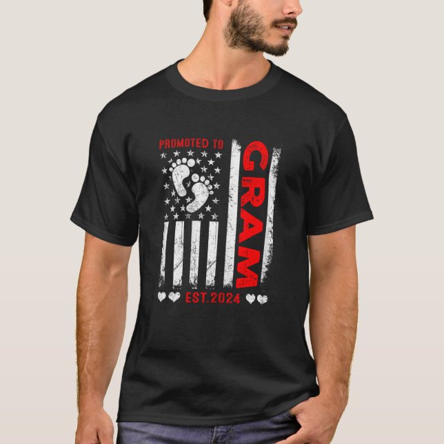 Camiseta Mulheres Na Bandeira Americana Promovidas Para Gra (Frente)