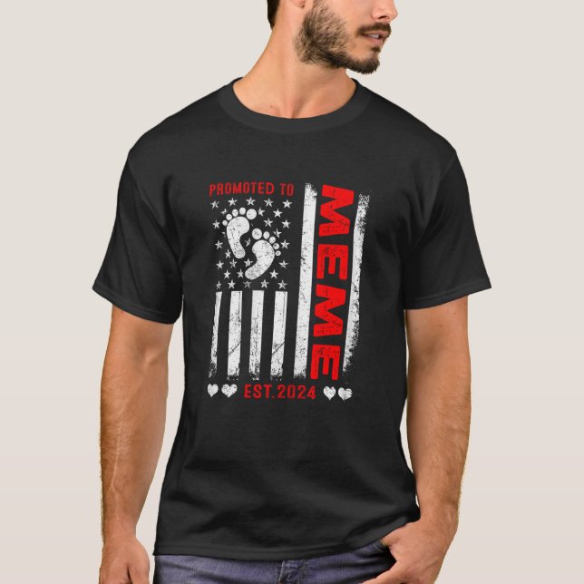 Camiseta Mulheres Na Bandeira Americana Promovidas Para Mem (Frente)