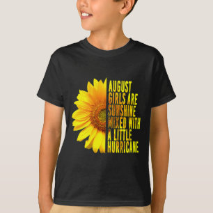 Camiseta Mulheres Nascidas Em Agosto Aniversário Da Mulher