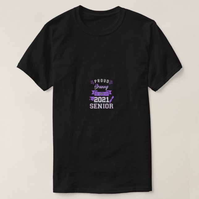 Camiseta Mulheres Orgulhosas Vovó De Mais velho De 2021 (Frente do Design)