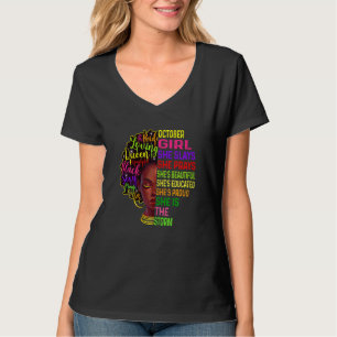 Camiseta Mulheres Outubro Menina Ela Apresenta E Reza A Gar