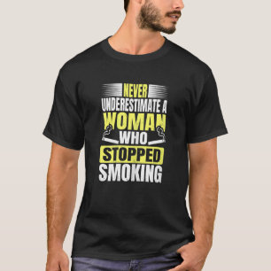 Camiseta Mulheres Param De Fumar Para Uma Mulher Sem Fumaça