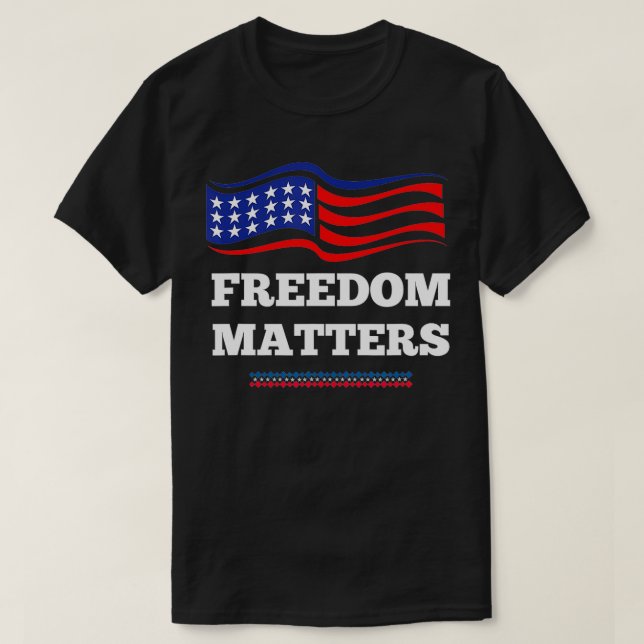 Camiseta Mulheres Patrióticas da Liberdade de Bandeira Amer (Frente do Design)