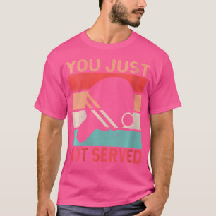 Camiseta Mulheres Que Acabaram De Ser Servidas De Tênis Eng