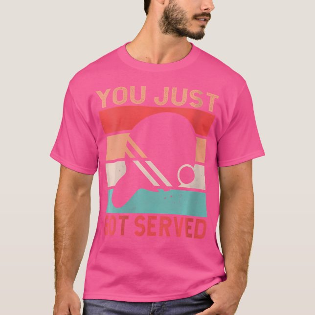 Camiseta Mulheres Que Acabaram De Ser Servidas De Tênis Eng (Frente)