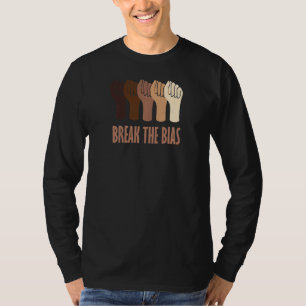 Camiseta Mulheres que erguemos juntas e quebramos o viés D
