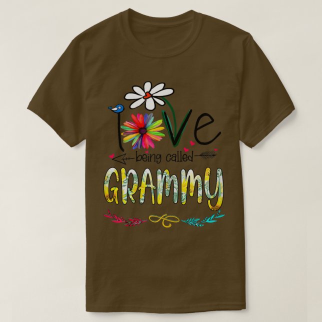 Camiseta Mulheres Que Eu Adoro Ser Chamada De Mãe De Girass (Frente do Design)