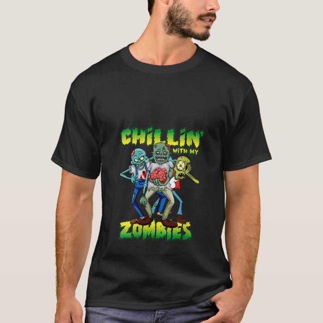 Camiseta Mulheres Refrescando Com Meus Zombies Crianças Hal (Frente)