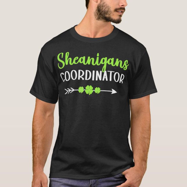 Camiseta Mulheres Shenanigans Coordenadora Engraçada Profes (Frente)