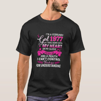 Camiseta Mulheres sou uma garota de fevereiro de 1977 44 Bi