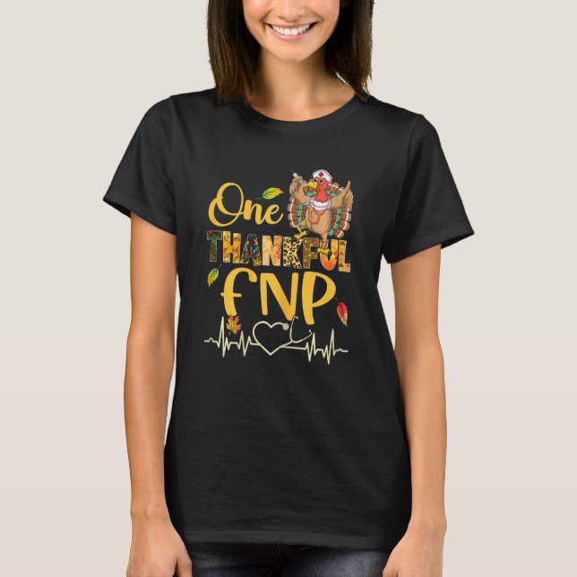 Camiseta Mulheres Uma Enfermeira Fnp Agradável Turquia Stet (Frente)