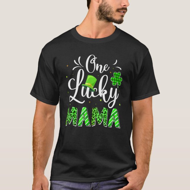 Camiseta Mulheres Uma Mãe Sortuda Mãe Irlandesa Shamrock Le (Frente)