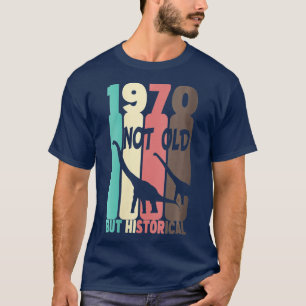 Camiseta Mulheres Vintage 1970 Brontossaurus Não Velho Mas