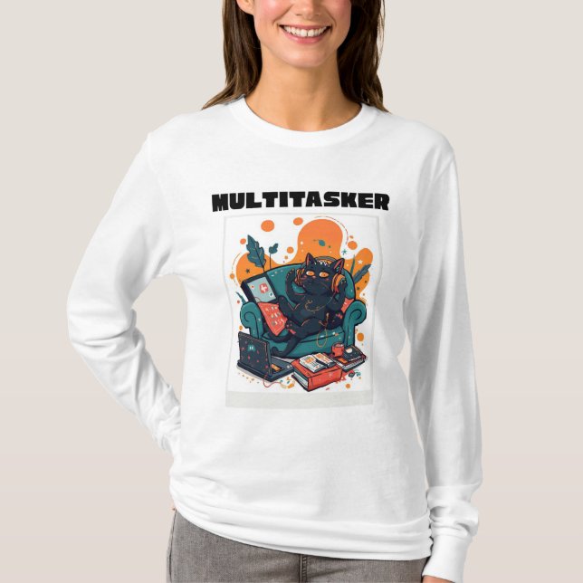 Camiseta Multitasker Cat - Funny Lazy Gaming Cat Longsleeve (Frente)
