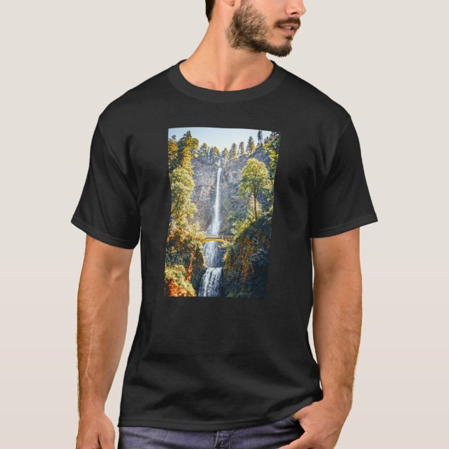 Camiseta Multnomah Falls-Portland Oregon-Viagem Fotografia (Frente)