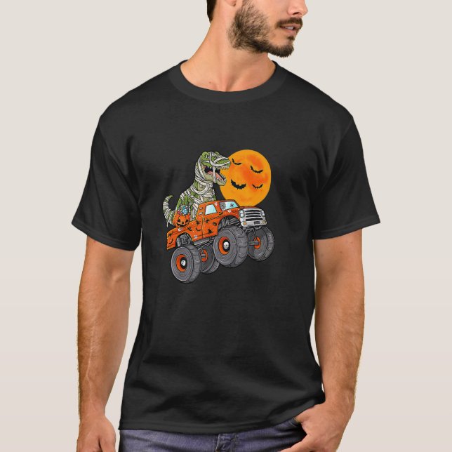 Camiseta Mummy Dinossaur Dirigindo Carro No Halloween (Frente)