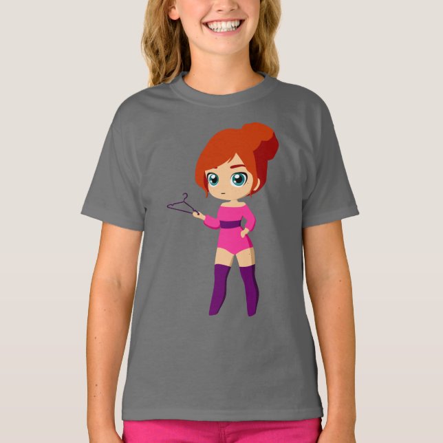 Camiseta Muñeca con Percha para Colgar su Ropa (Frente)