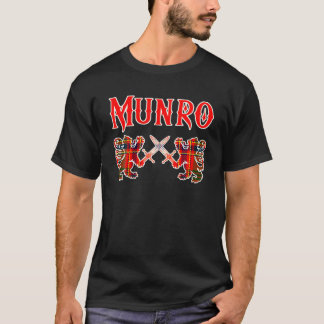 Camiseta Munro Scottish Clan Kilt Lion Family Name Tartan T