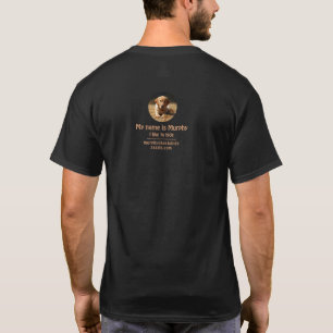 Camiseta Murphy atrás do grande tronco