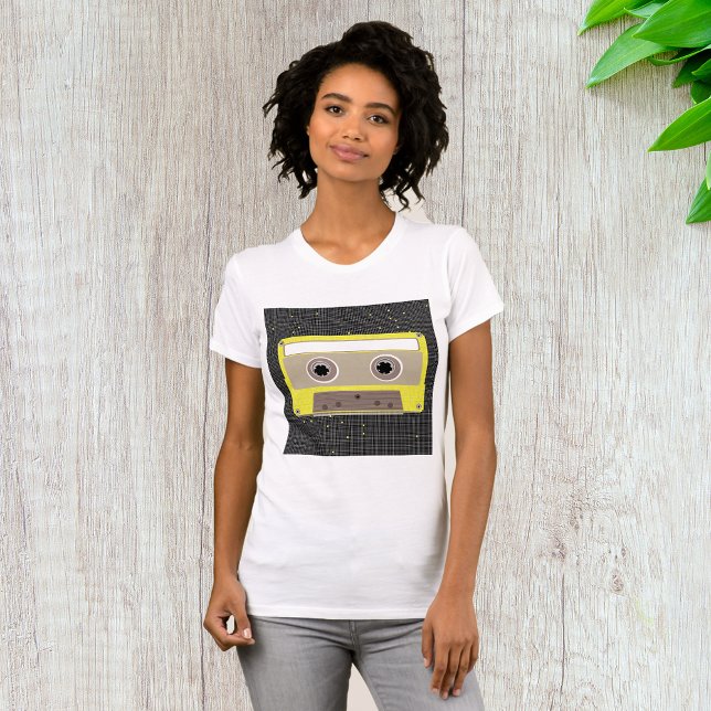 Camiseta Music Cassette Womens T-Shirt (Criador carregado)
