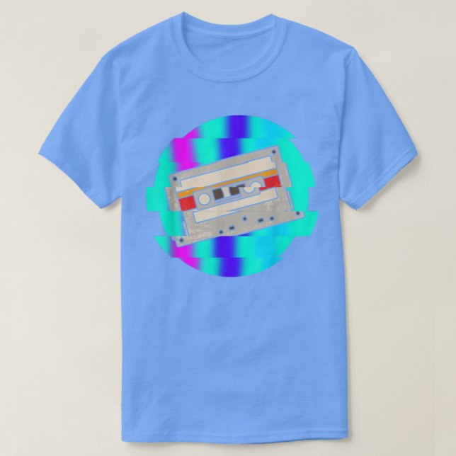 Camiseta Music Lover Vaporwave Art Retro Synthwave Cass (Frente do Design)