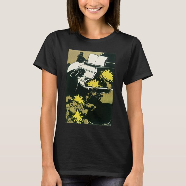 Camiseta Música Antiga, Senhorita Traumerei Tocando Piano,  (Frente)