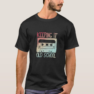 Camiseta Música de Fita Cassete Retrô Anos 80 Mantendo o Es