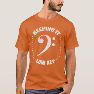 Camiseta Música em Clave de Fá Mantendo o Tom Baixo Humor d