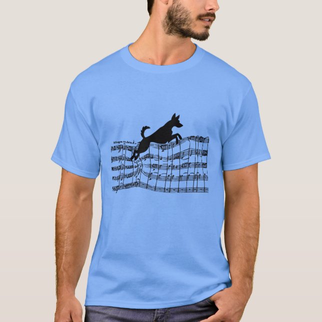 Camiseta Musical Dog Jumps Over Sheet Music Sheet Gif (Frente)