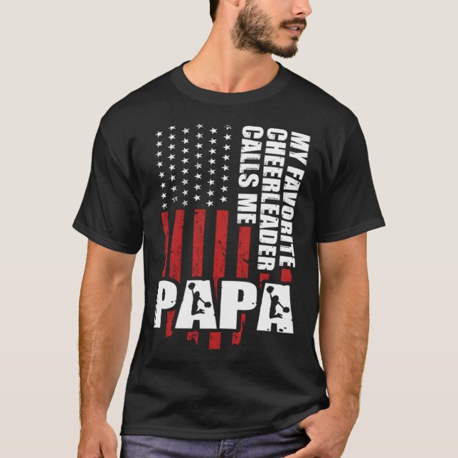 Camiseta My Favorite Cheerleader Calls Me Papa Cheer Dad Fa (Frente)