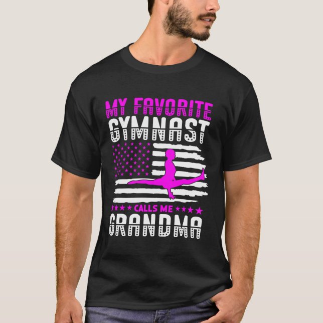 Camiseta My Favorite Gymnast Calls Me Grandma Gymnastic   1 (Frente)