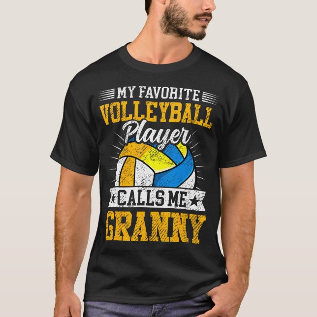 Camiseta My Favorite Volleyball Player Calls Me Granny Moth (Frente)