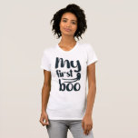Camiseta My First Boo Women's Halloween T-Shirt - Cute<br><div class="desc">Embrace the spooky season in style with this "My First Boo" Women's T-Shirt. Featuring a charming, hand-drawn comic-style typography, this tee is the perfect blend of playful humor and minimalist design for any Halloween celebration. The whimsical message makes it a fantastic choice for new moms celebrating their first Halloween with...</div>