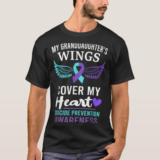 Camiseta My Granddaughters Wings Cover Heart Suicide Awaren (Frente)