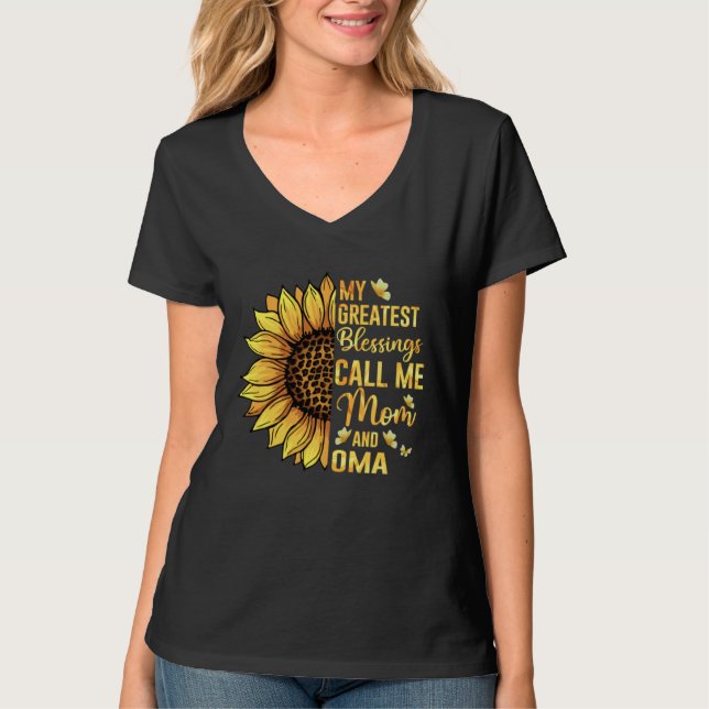 Camiseta My Greatest Blessings Call Me Mom And Oma Cute Mot (Frente)