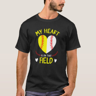 Camiseta My Heart Is On That Field Baseball Mother's Day 1