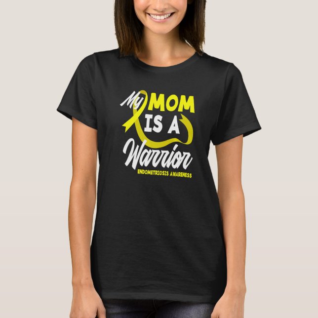 Camiseta My Mom Is A Warrior Yellow Ribbon Endometriosis Aw (Frente)